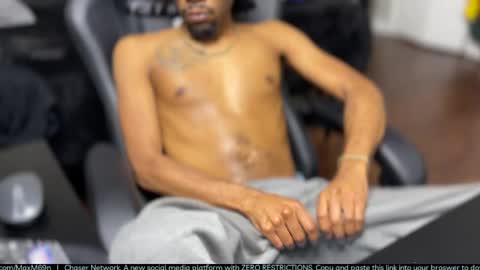 Snapshot of voodoodxck chatting on April 2026 05:30:01 AM voodoodxck online show from April 2026 05:30:01 AM