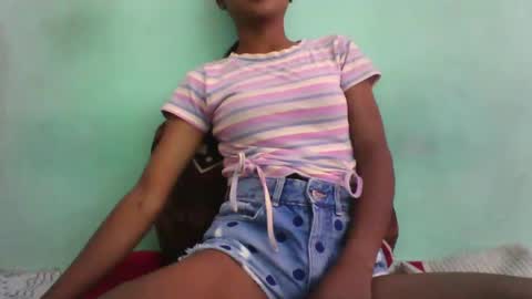 vounialdy online show from March 2025 05:59:02 AM