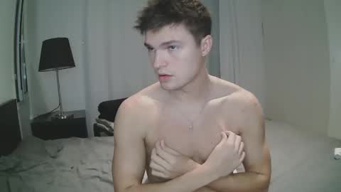 Snapshot of vouvoucouple chatting on December 2024 06:46:02 PM Tim online show from December 2024 06:46:02 PM