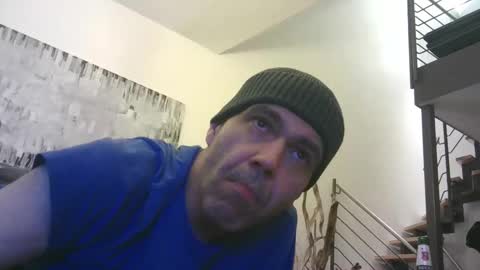 Snapshot of voyeuredeluxe chatting on February 2026 06:40:02 AM voyeuredeluxe online show from February 2026 06:40:02 AM