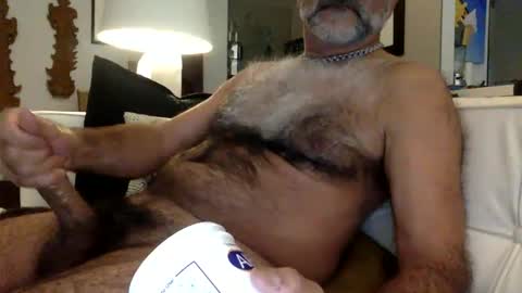 Enjoy guys of all ages if you are not on cam please dont ask for requests if i dont respond dont think im ignoring you i online show from January 2025 12:55:01 AM