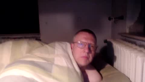 Snapshot of vthomasp719 chatting on March 2026 07:24:01 AM vthomasp719 online show from March 2026 07:24:01 AM