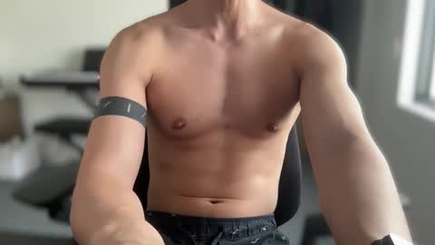 Vuston online show from October 2025 03:20:02 AM