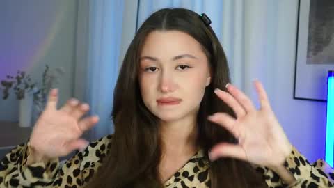 Snapshot of vvilly_wonka chatting on May 2026 01:43:01 AM Ethal - thank you for thumb up online show from May 2026 01:43:01 AM