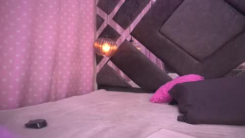 Violeta online show from February 2025 03:12:02 AM