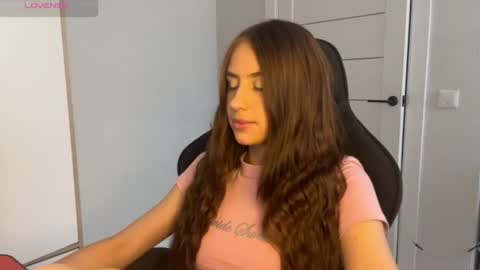Snapshot of vx_arina chatting on July 2026 08:46:01 AM Arina online show from July 2026 08:46:01 AM