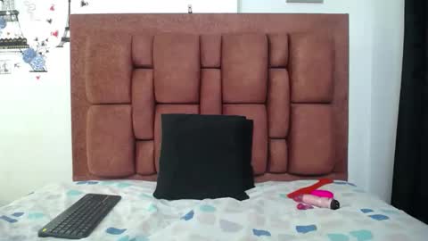 Zafiroo online show from February 2026 03:46:02 AM