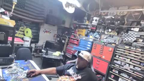 wakesblowinclouds online show from September 2025 04:50:01 AM