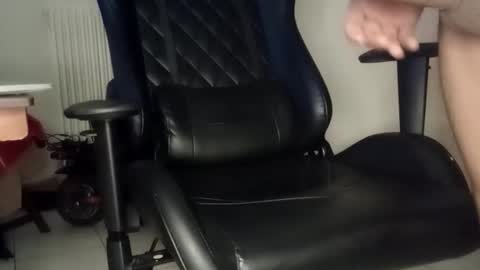 ghhhgh online show from November 2025 05:01:02 PM