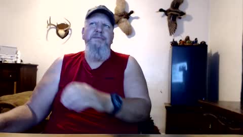 Snapshot of walkingbird chatting on September 2025 08:21:02 PM walkingbird online show from September 2025 08:21:02 PM