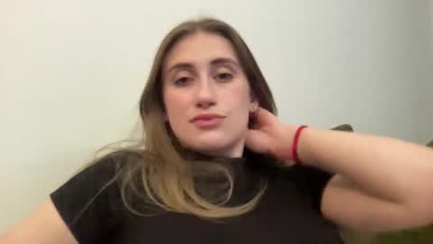 walkiria19 online show from March 2026 07:50:01 PM