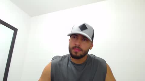 Snapshot of walter_brownn01 chatting on January 2025 05:37:01 PM WALTER BROWN online show from January 2025 05:37:01 PM