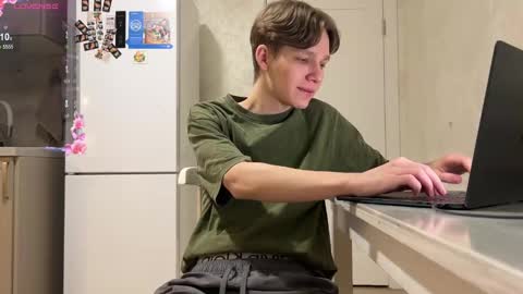 Mark and Tom online show from March 2025 06:08:02 PM