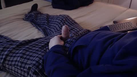 I love the ol in-n-out  online show from January 2025 04:50:01 AM