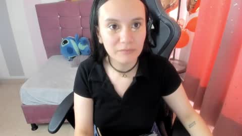 Snapshot of wanda_sg chatting on May 2026 07:08:01 PM Alexandra online show from May 2026 07:08:01 PM