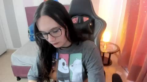 Snapshot of wanda_sg chatting on July 2026 08:04:02 PM Alexandra online show from July 2026 08:04:02 PM