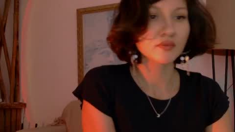 Snapshot of wanderwhitch chatting on April 2026 01:36:02 AM Miya online show from April 2026 01:36:02 AM