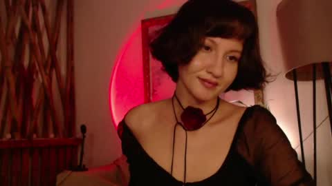 Snapshot of wanderwhitch chatting on May 2026 01:25:02 AM Miya online show from May 2026 01:25:02 AM