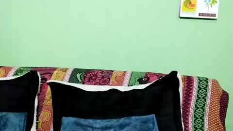 Waningrose  Lu online show from January 2025 05:00:01 PM