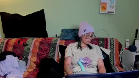 Waningrose  Lu online show from February 2025 06:10:02 PM