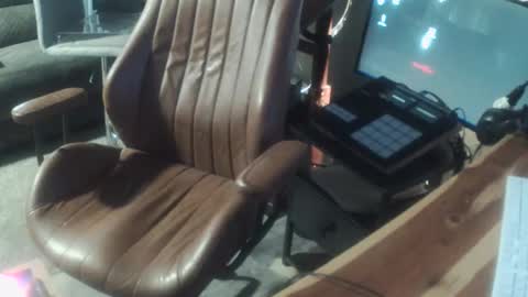 Snapshot of wantitbutyoucanthaveit chatting on March 2026 01:53:02 AM inittogetitin online show from March 2026 01:53:02 AM