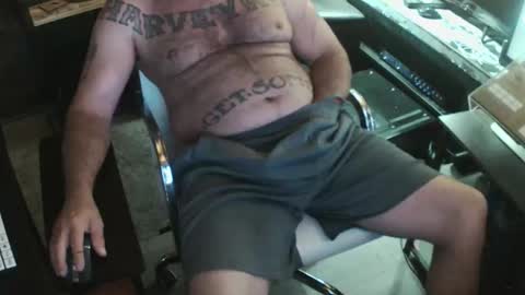 Snapshot of wantitbutyoucanthaveit chatting on May 2026 09:38:01 AM inittogetitin online show from May 2026 09:38:01 AM