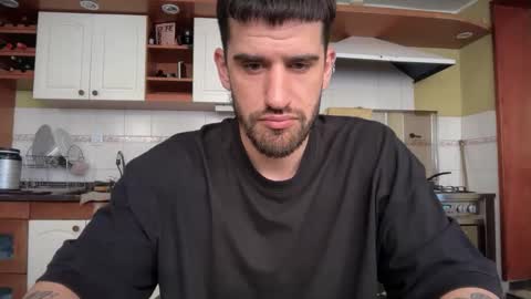 wearetwo online show from November 2025 06:08:01 PM