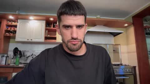 wearetwo online show from December 2025 08:04:01 PM