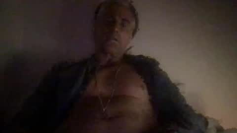 Snapshot of watchinggold chatting on February 2026 12:01:02 PM watchinggold online show from February 2026 12:01:02 PM