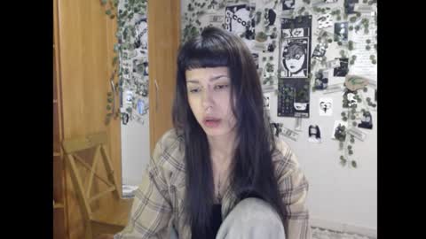 Mina online show from September 2025 01:53:02 AM