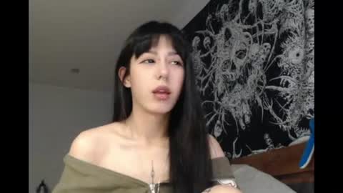 Snapshot of wavy_nights chatting on June 2026 10:23:02 PM Mina online show from June 2026 10:23:02 PM
