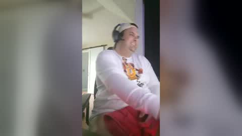WayneCotty online show from July 2026 11:10:01 PM