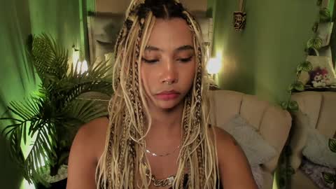 Snapshot of wayuu_goddess chatting on January 2025 04:39:01 PM Wayuu Goddess 3 online show from January 2025 04:39:01 PM