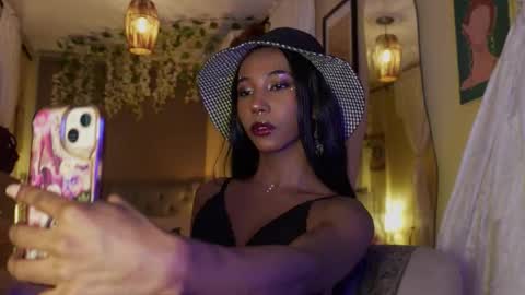 Snapshot of wayuu_goddess chatting on October 2025 07:13:01 PM Wayuu Goddess 3 online show from October 2025 07:13:01 PM