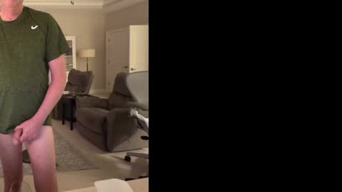 Luvs To Play. online show from December 2024 12:02:02 AM