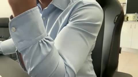 Weapon X online show from April 2026 01:56:01 AM