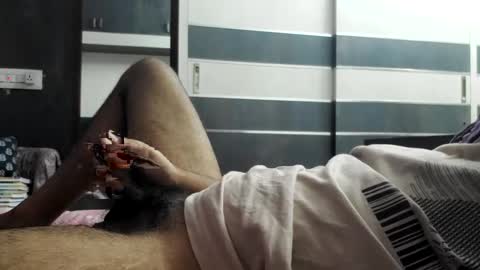 Snapshot of wearcondom chatting on December 2024 04:06:01 PM sexyguy online show from December 2024 04:06:01 PM