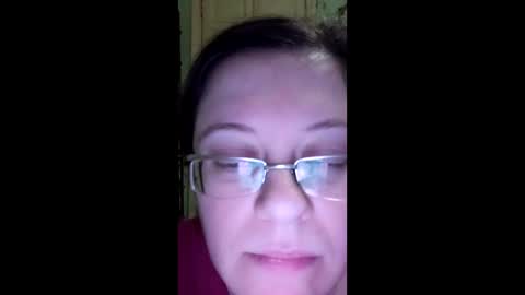 Snapshot of webgirl2 chatting on December 2024 12:17:02 AM Marina online show from December 2024 12:17:02 AM
