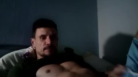 Snapshot of weci77 chatting on January 2026 03:47:01 PM weci77 online show from January 2026 03:47:01 PM