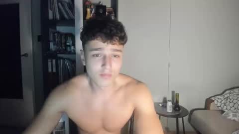 wee_willy_winky online show from June 2026 11:16:02 PM