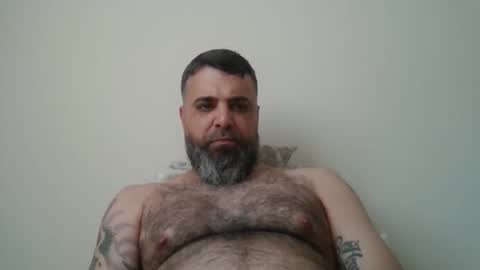 Snapshot of weezy210 chatting on June 2026 02:10:01 PM Weezy online show from June 2026 02:10:01 PM