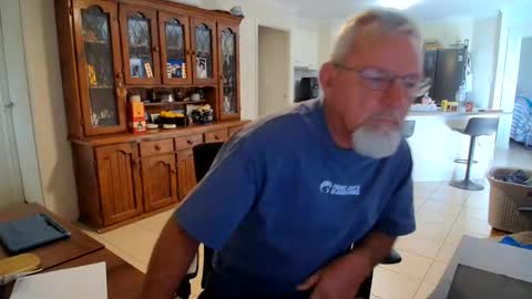 Snapshot of wellhelloo chatting on June 2026 05:17:02 AM Wellhelloo online show from June 2026 05:17:02 AM