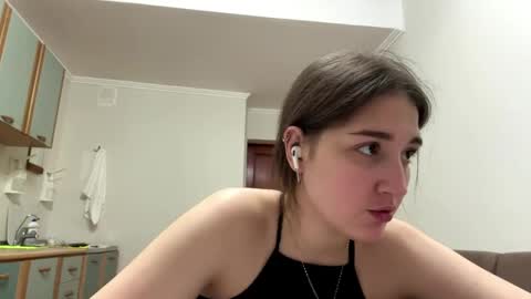 Anna online show from April 2026 02:25:01 PM