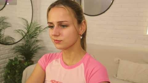 Im Wendy online show from May 2026 09:11:01 PM