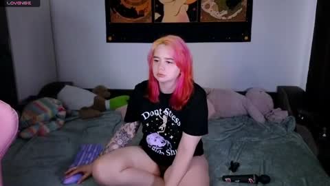 Snapshot of wendyycandy chatting on July 2026 05:35:02 AM wendyycandy online show from July 2026 05:35:02 AM