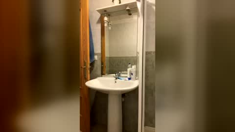 wet___pussy online show from July 2026 09:00:02 AM