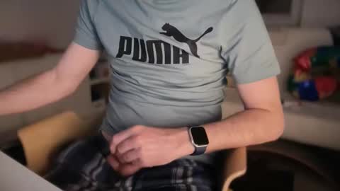 wet_adidasboy online show from April 2026 09:13:01 PM