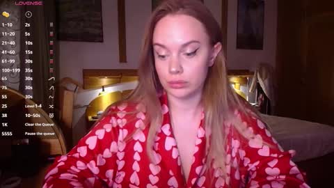 Lana online show from February 2026 08:10:02 PM