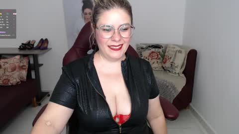 Diva online show from January 2026 08:56:01 PM