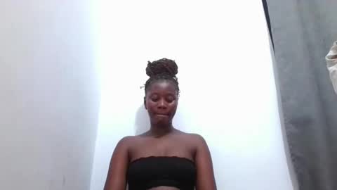 wet_pussieyy online show from March 2026 10:05:01 PM